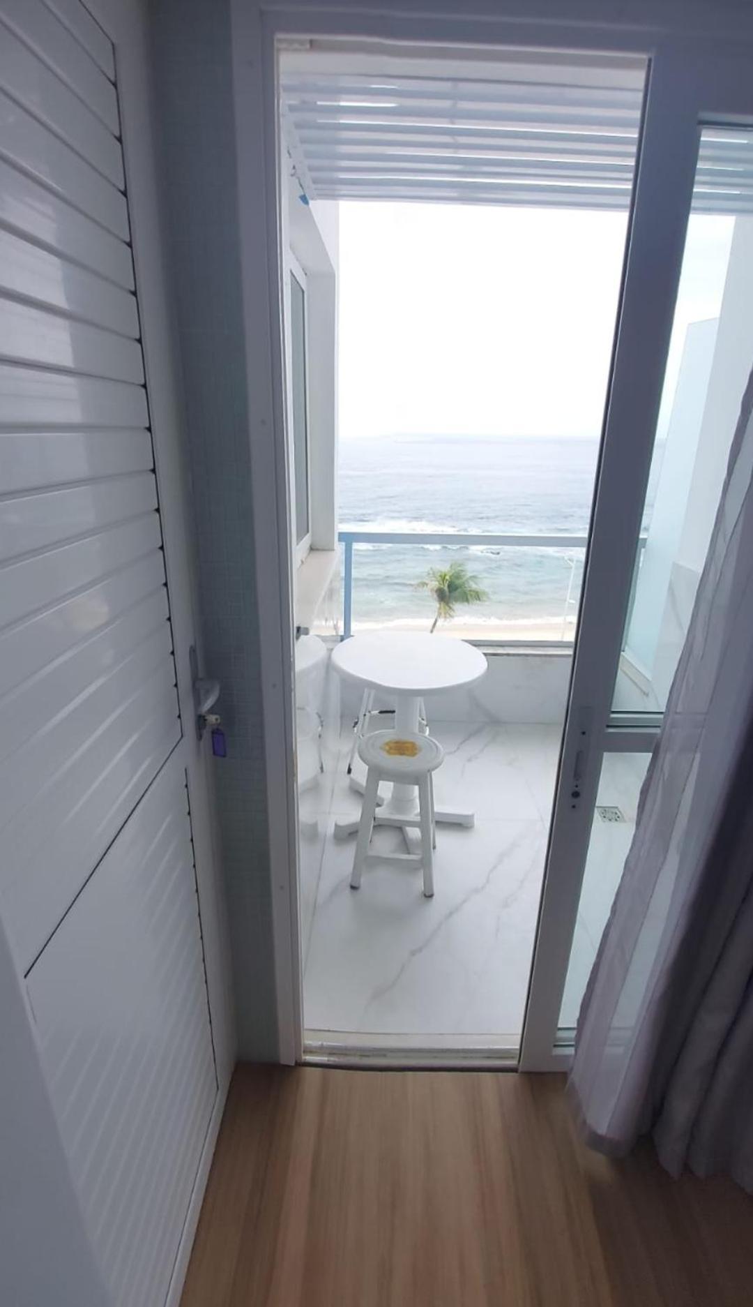 Apart-Hotel Na Praia Do Farol Da Barra Салвадор Екстериор снимка
